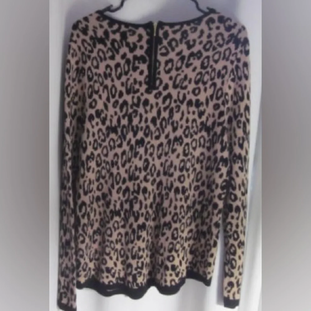 Chico’s Women’s Leopard Print Pullover Sweater, Tan/Black, 1/4 Zip Back; Size 3